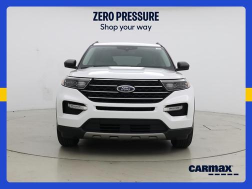 White 2020 Ford Explorer XLT