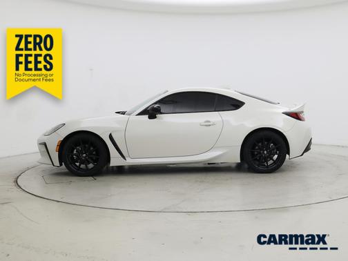 White 2022 Toyota GR86 Premium