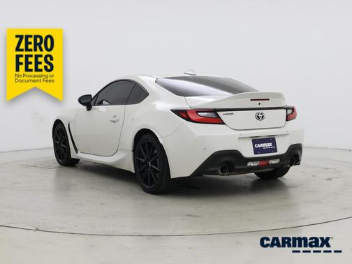 White 2022 Toyota GR86 Premium