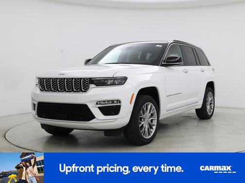 White 2024 Jeep Grand Cherokee Summit