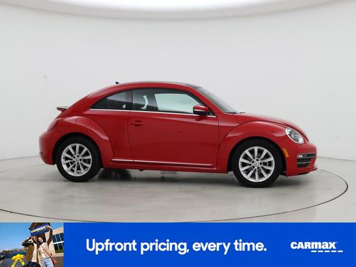 Red 2019 Volkswagen Beetle SE