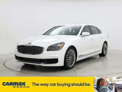 2019 Kia K900 Luxury