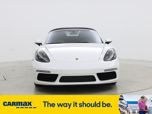 2021 Porsche 718 Boxster