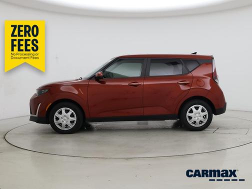 Red 2023 Kia Soul LX