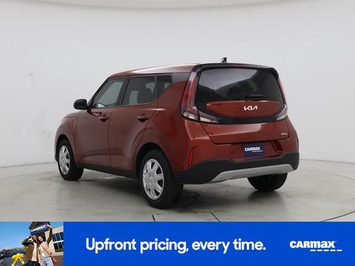 Red 2023 Kia Soul LX