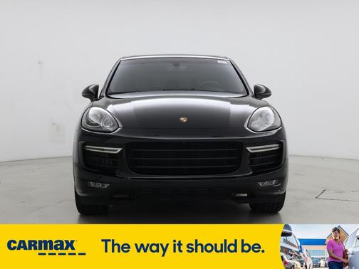 2017 Porsche Cayenne GTS