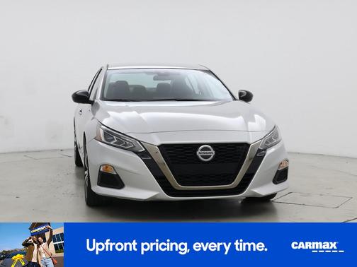 2020 Nissan Altima SR