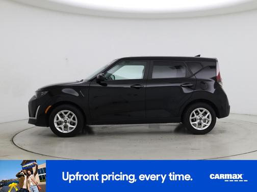 Black 2025 Kia Soul LX