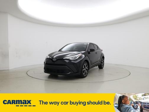 2022 Toyota C-HR XLE