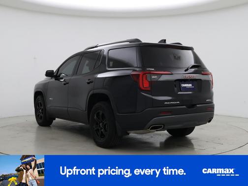 2022 GMC Acadia AT4