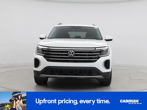 White 2024 Volkswagen Atlas SE w/Tech