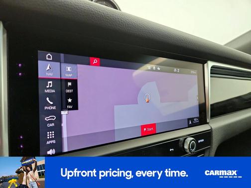 2023 Porsche Macan T