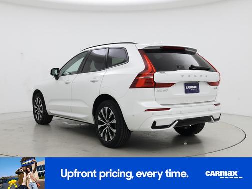 2024 Volvo XC60 B5 Plus Dark Theme