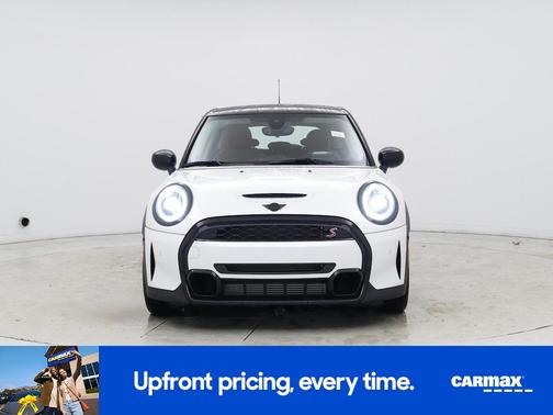 White 2024 MINI Hardtop S