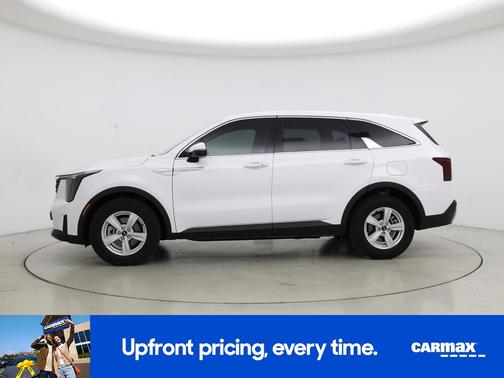 2025 Kia Sorento LX