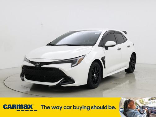 2023 Toyota Corolla Hatchback SE
