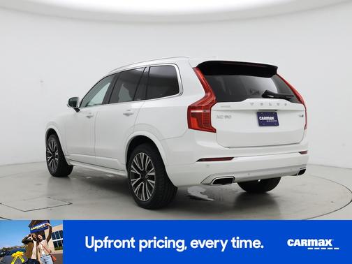 2020 Volvo XC90 T6 Momentum