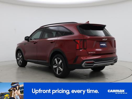 Red 2023 Kia Sorento S