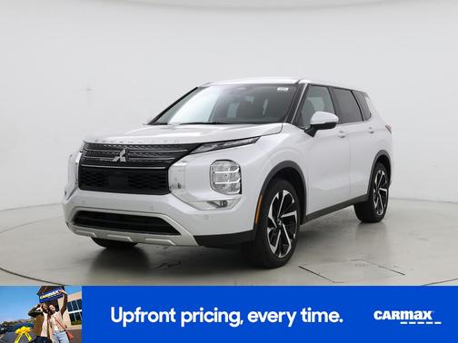 2022 Mitsubishi Outlander SE