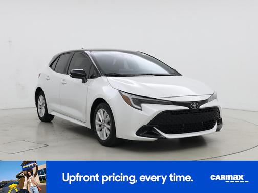 White 2023 Toyota Corolla Hatchback SE