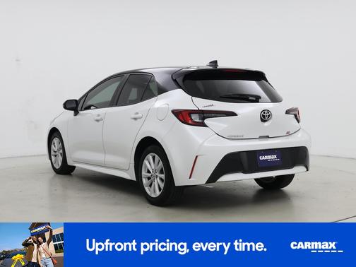 White 2023 Toyota Corolla Hatchback SE