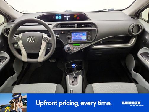 Pearl 2014 Toyota Prius c Three
