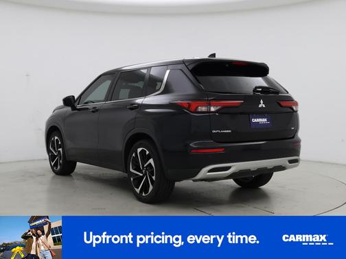 2022 Mitsubishi Outlander SE