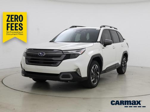 White 2025 Subaru Forester Hybrid Limited