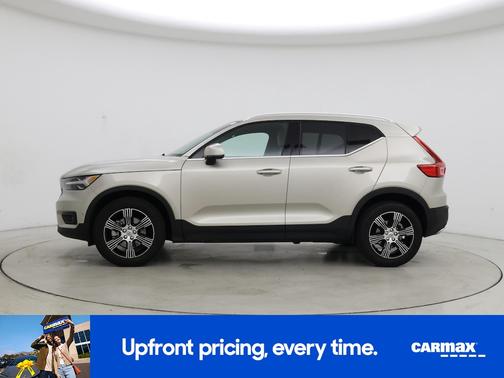Silver 2019 Volvo XC40 T5 Inscription