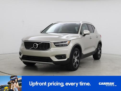 Silver 2019 Volvo XC40 T5 Inscription