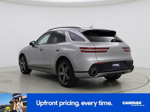 Silver 2024 Genesis GV70