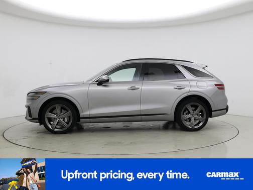 Silver 2024 Genesis GV70
