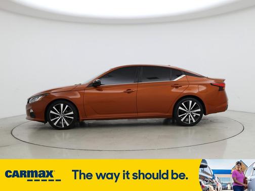 2019 Nissan Altima SR