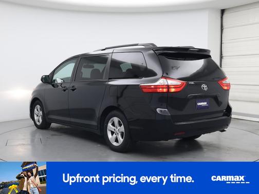 2015 Toyota Sienna LE