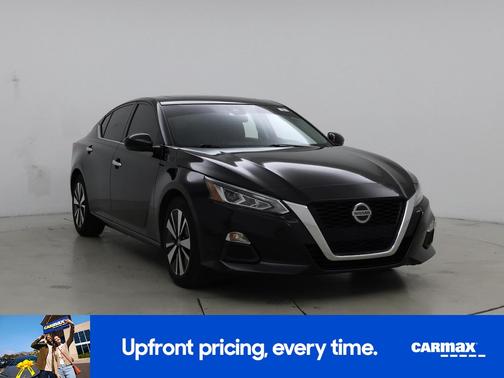 2022 Nissan Altima SV