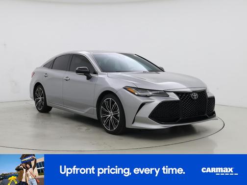 Silver 2019 Toyota Avalon Touring