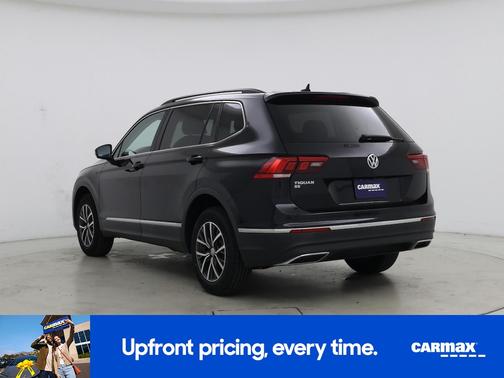 Black 2020 Volkswagen Tiguan SE