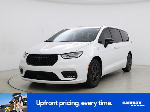 2023 Chrysler Pacifica Hybrid Limited