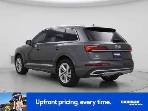 Gray 2023 Audi Q7 Premium Plus