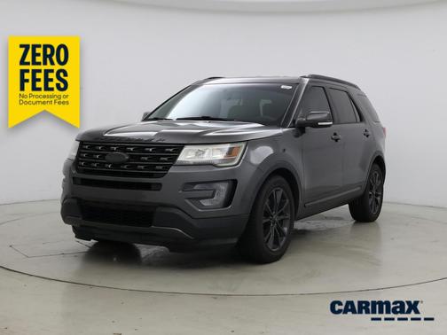 Gray 2017 Ford Explorer XLT