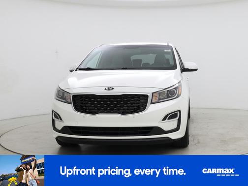 White 2021 Kia Sedona EX
