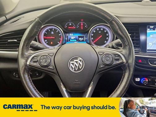 2018 Buick Regal TourX Essence