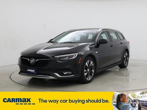 2018 Buick Regal TourX Essence