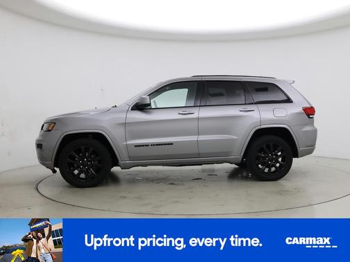Gray 2018 Jeep Grand Cherokee Altitude
