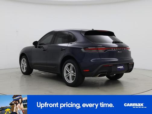 2022 Porsche Macan Base (PDK)