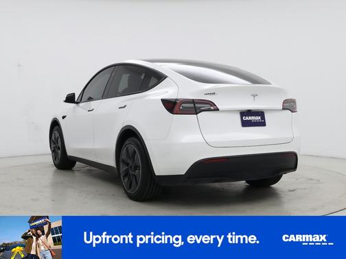White 2023 Tesla Model Y