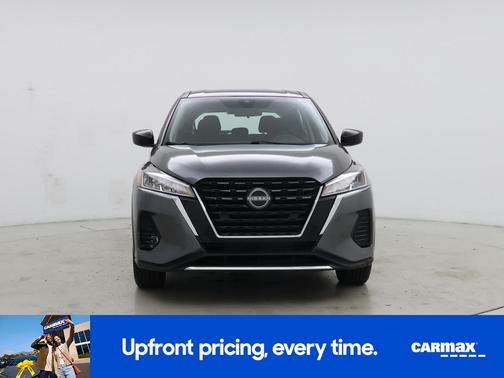 Gray 2023 Nissan Kicks S