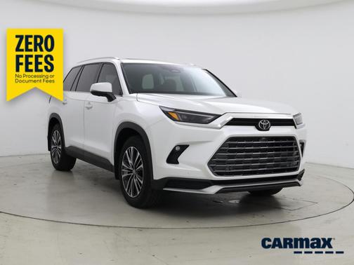 White 2025 Toyota Grand Highlander Max Platinum