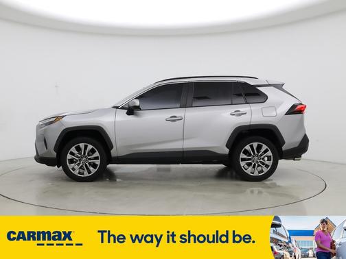 2023 Toyota RAV4 XLE Premium