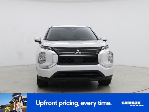 2022 Mitsubishi Outlander ES